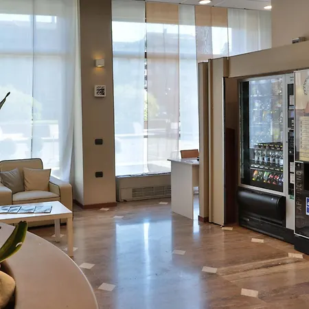 & Contessa Jolanda Aparthotel 4*